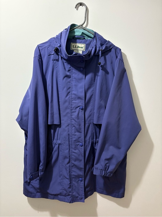 L.L. Bean Jackets & Blazers - Vintage L.L. Bean Women's Purplish/blue Hooded Windbreaker jacket